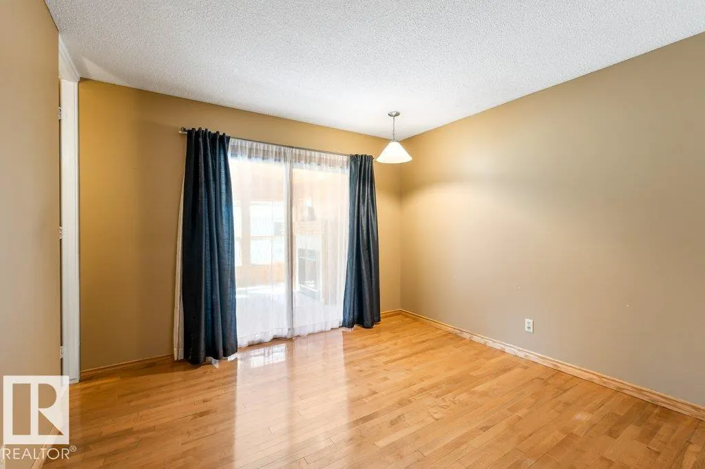 11 SAGE Court