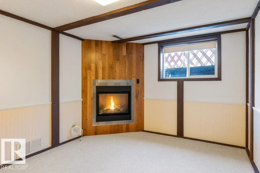 11 SAGE Court