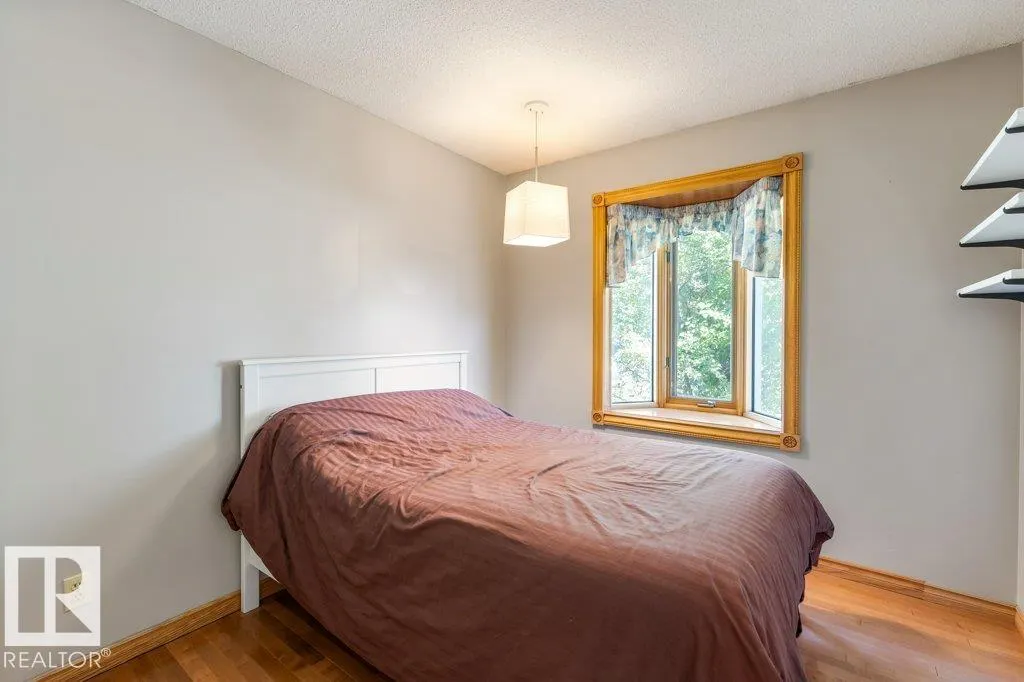 11 SAGE Court