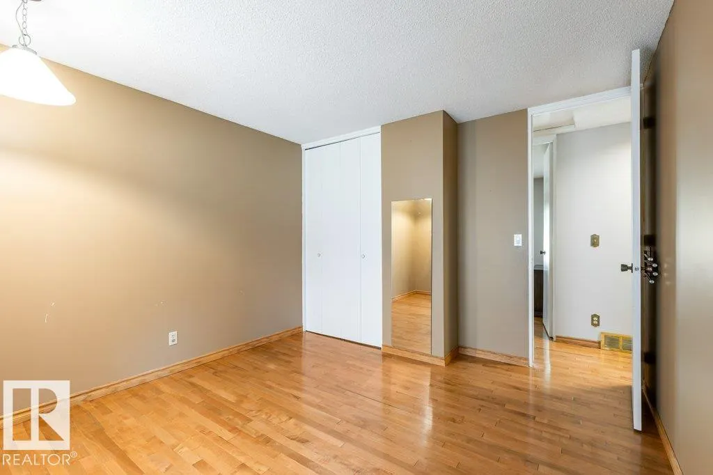 11 SAGE Court