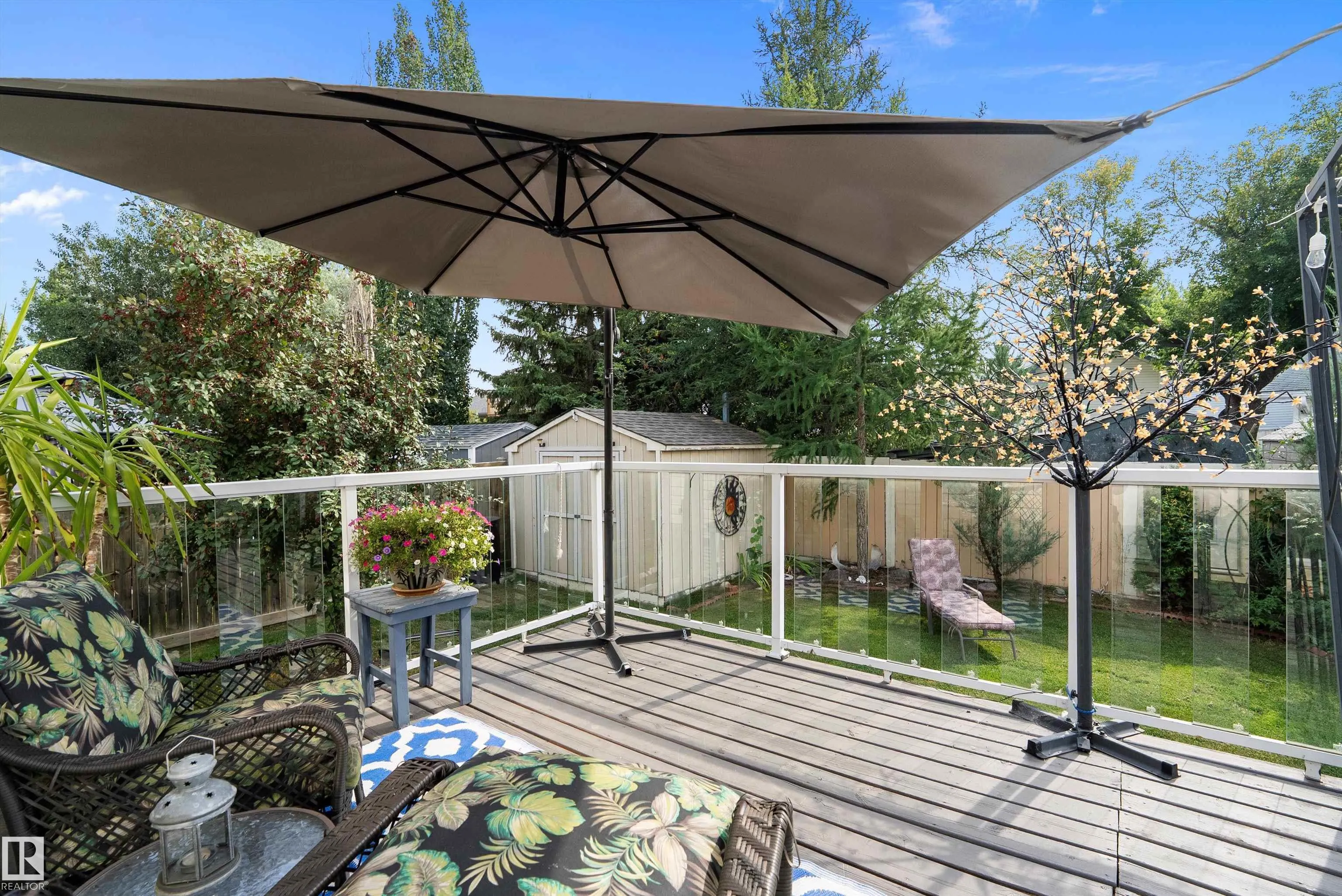 9 ASHGROVE Drive