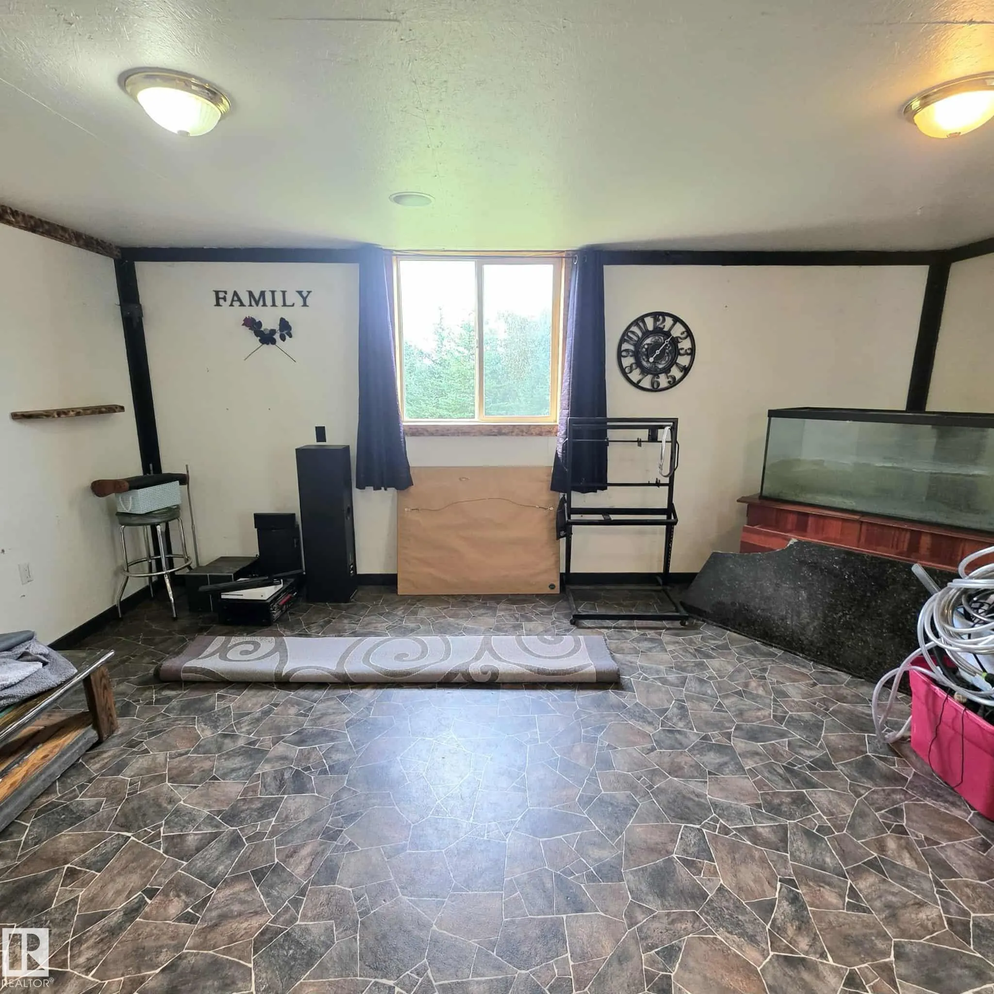 49215 Hwy 759