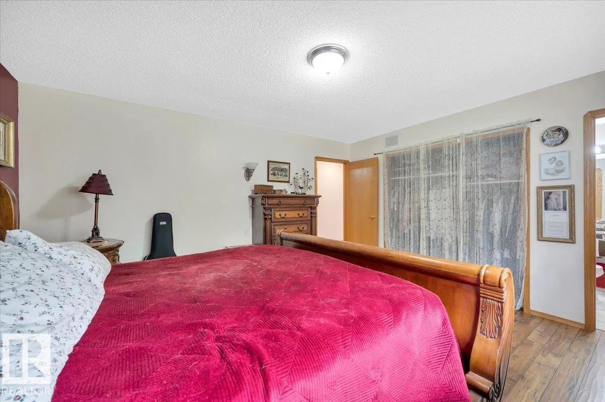 57303 RGE ROAD 233