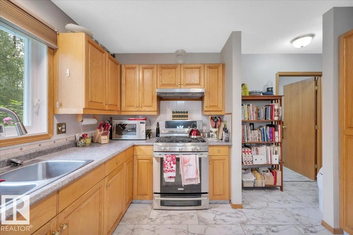 57303 RGE ROAD 233