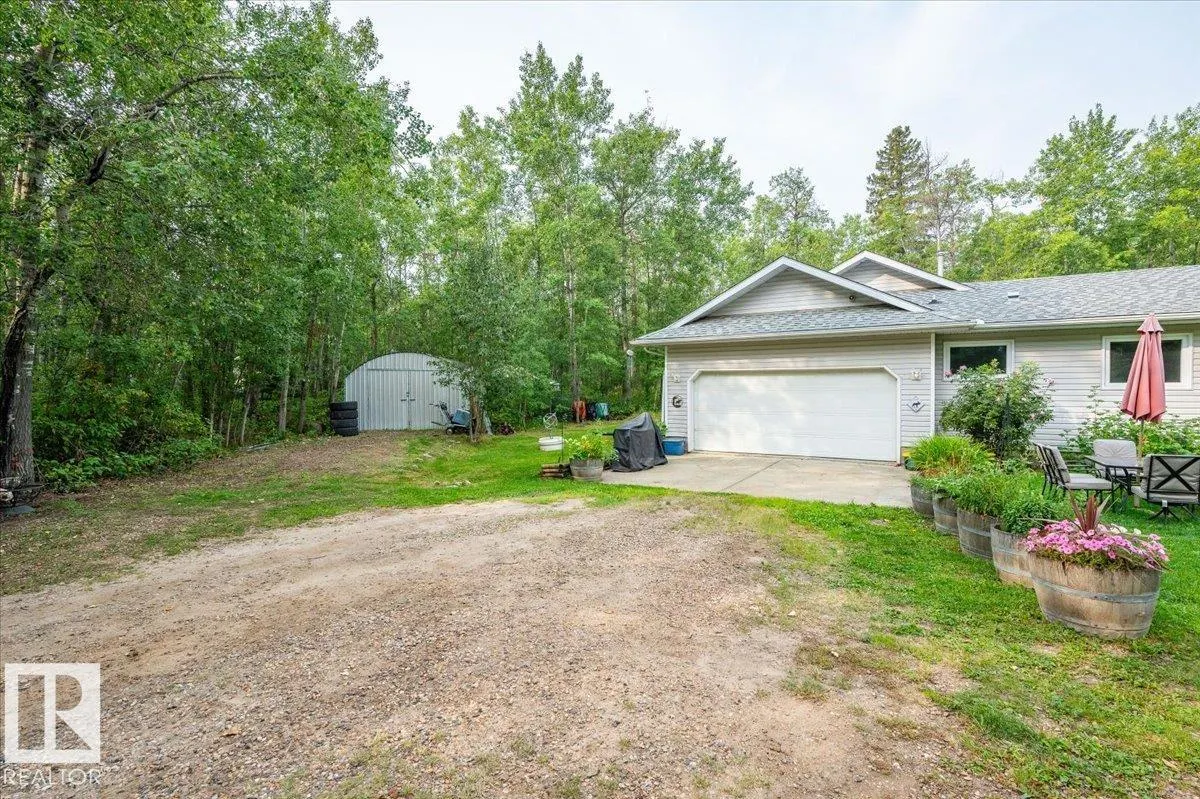 57303 RGE ROAD 233