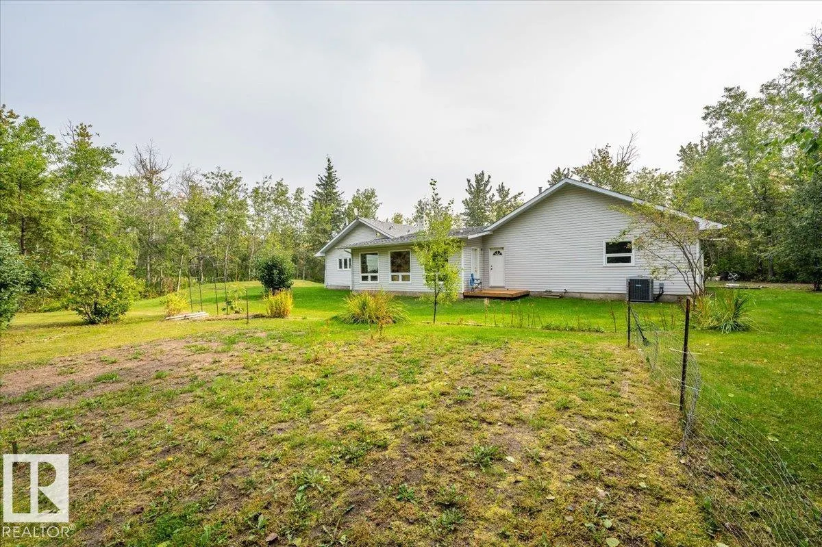 57303 RGE ROAD 233
