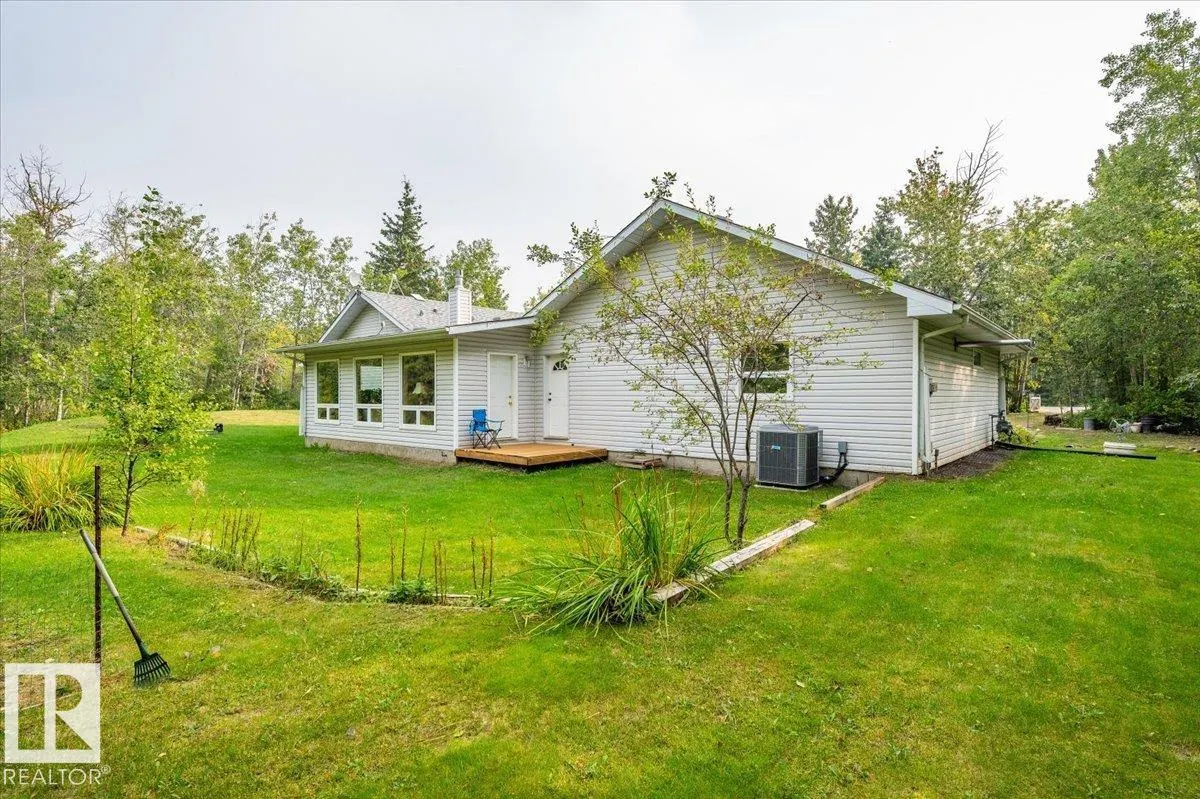 57303 RGE ROAD 233