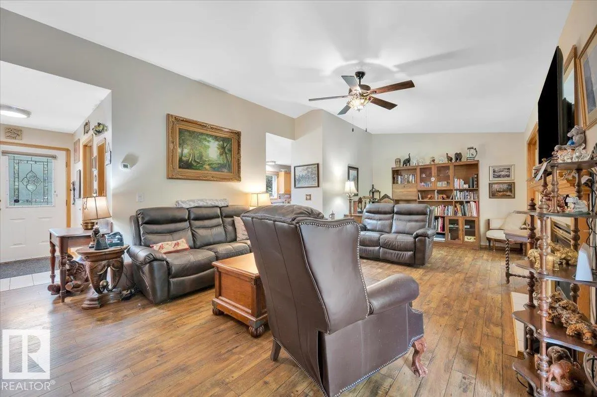 57303 RGE ROAD 233