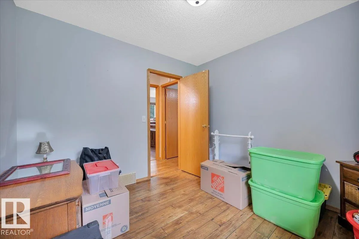 57303 RGE ROAD 233
