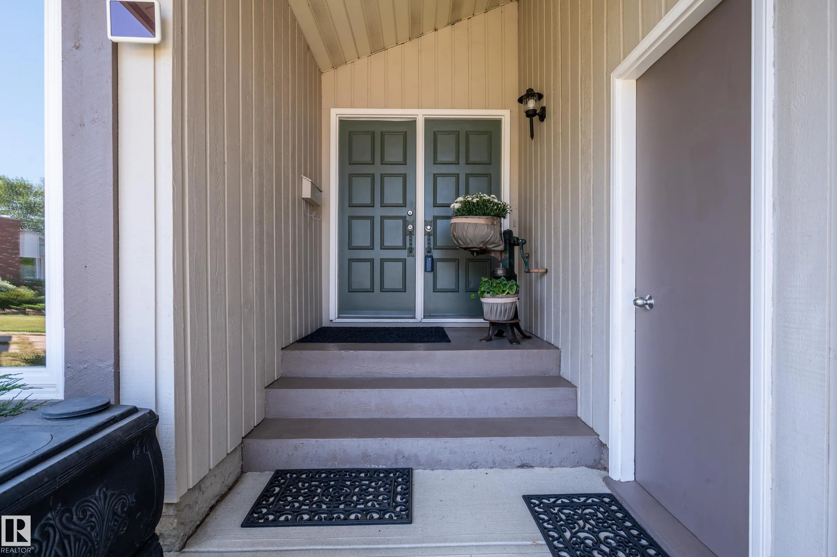 203 KINGFISHER Bay