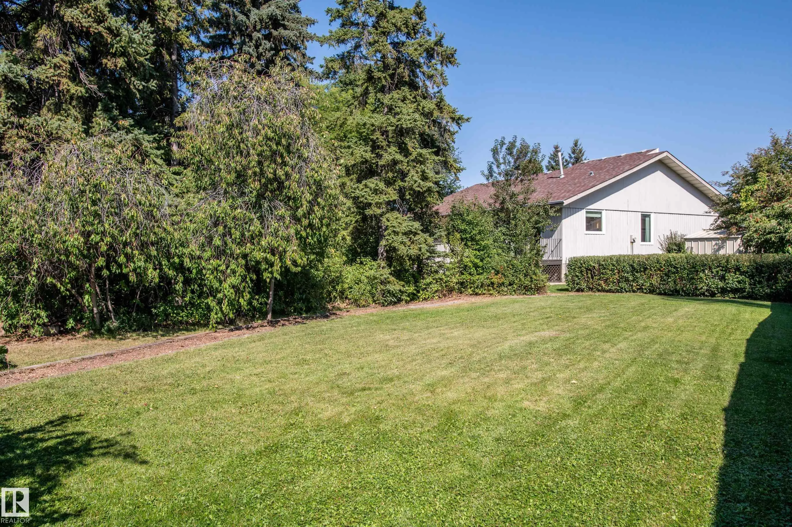 203 KINGFISHER Bay