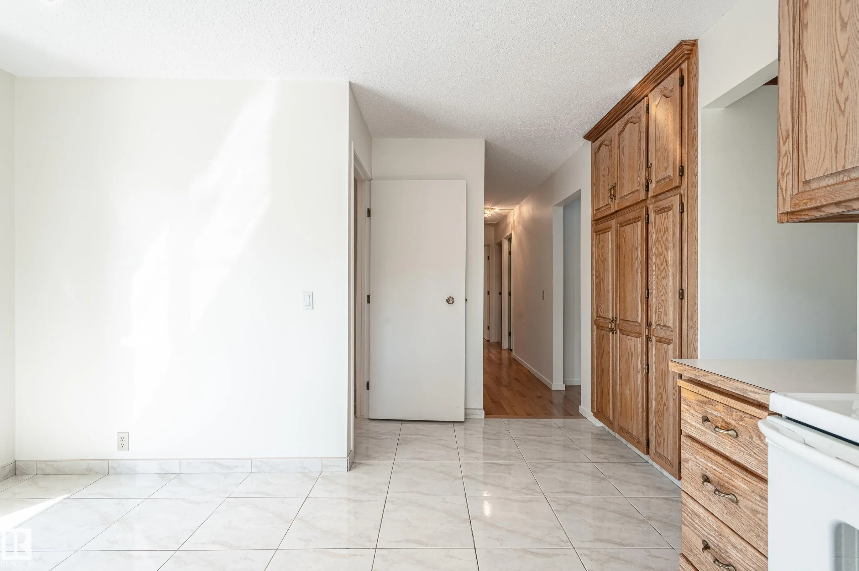 203 KINGFISHER Bay