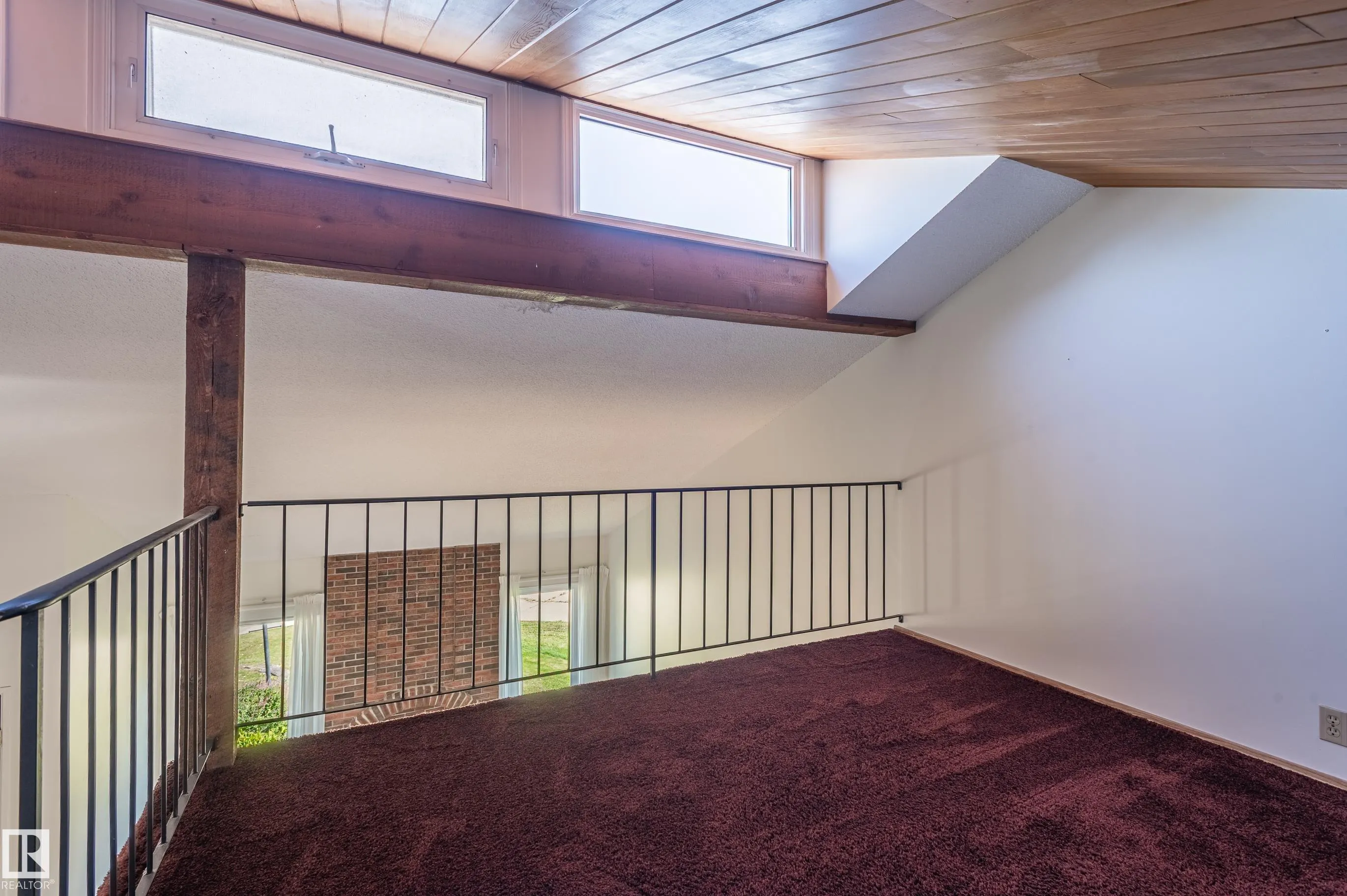 203 KINGFISHER Bay