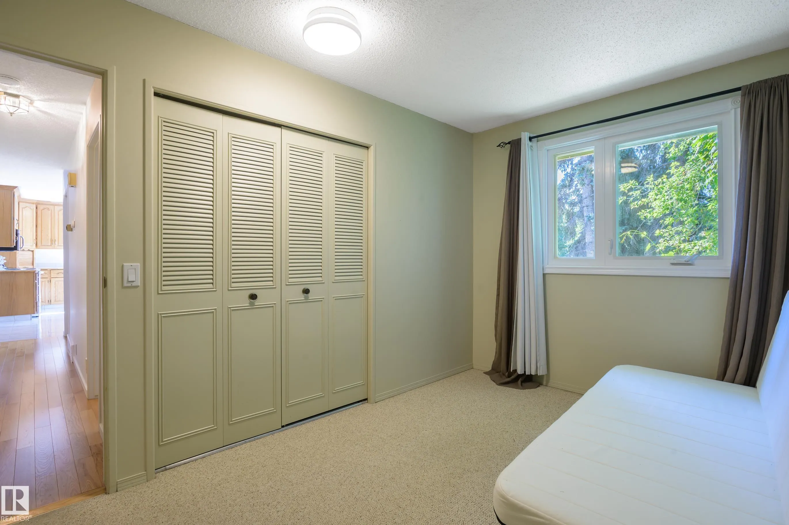 203 KINGFISHER Bay