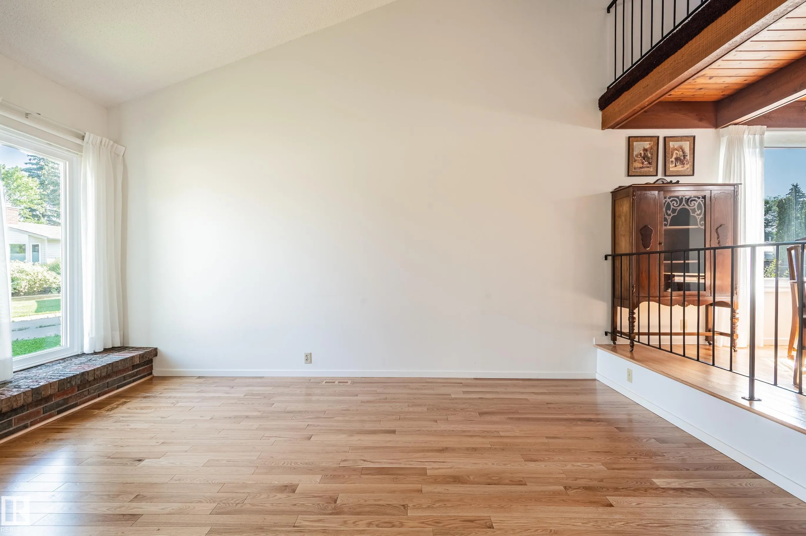 203 KINGFISHER Bay