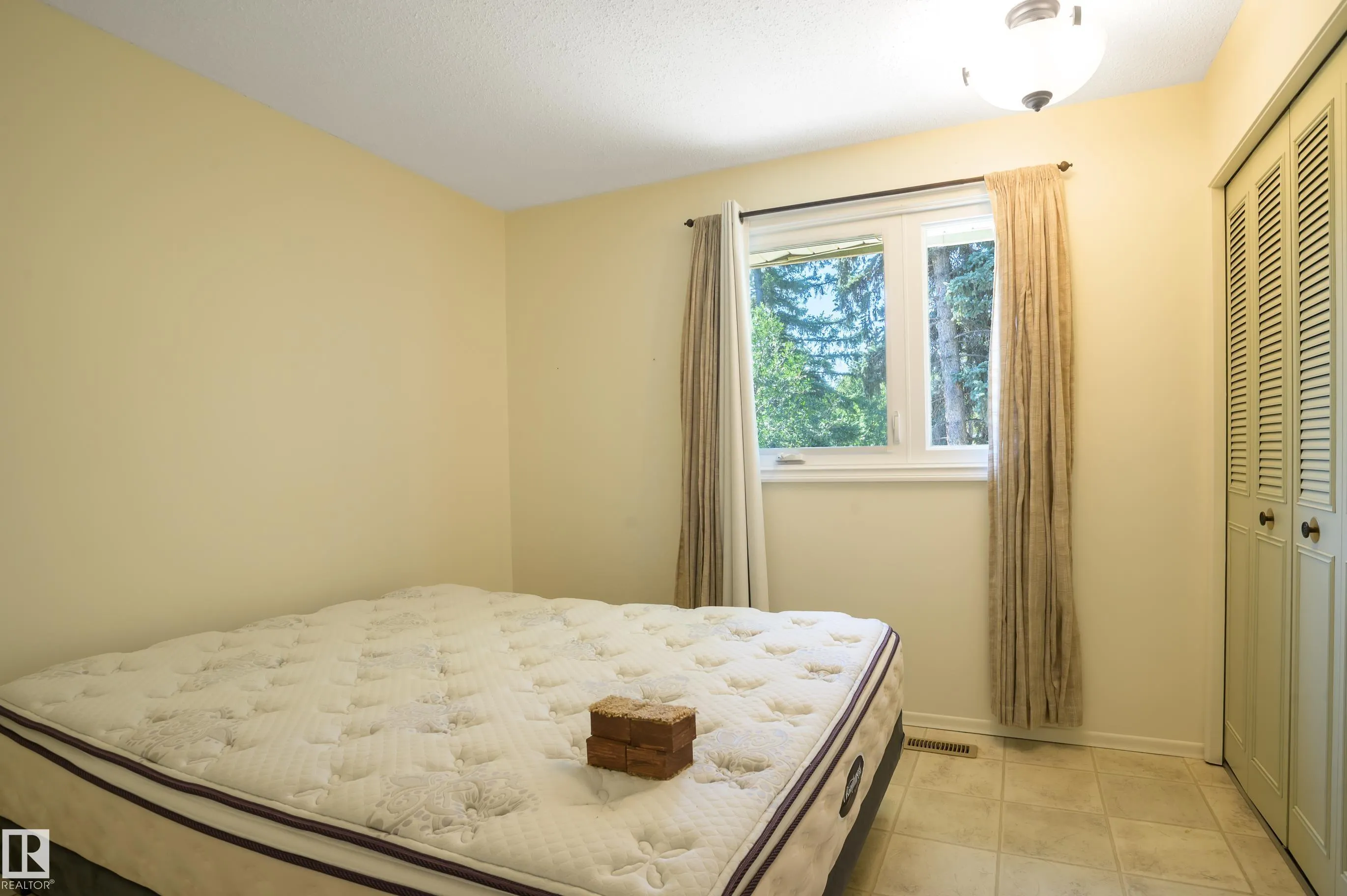 203 KINGFISHER Bay