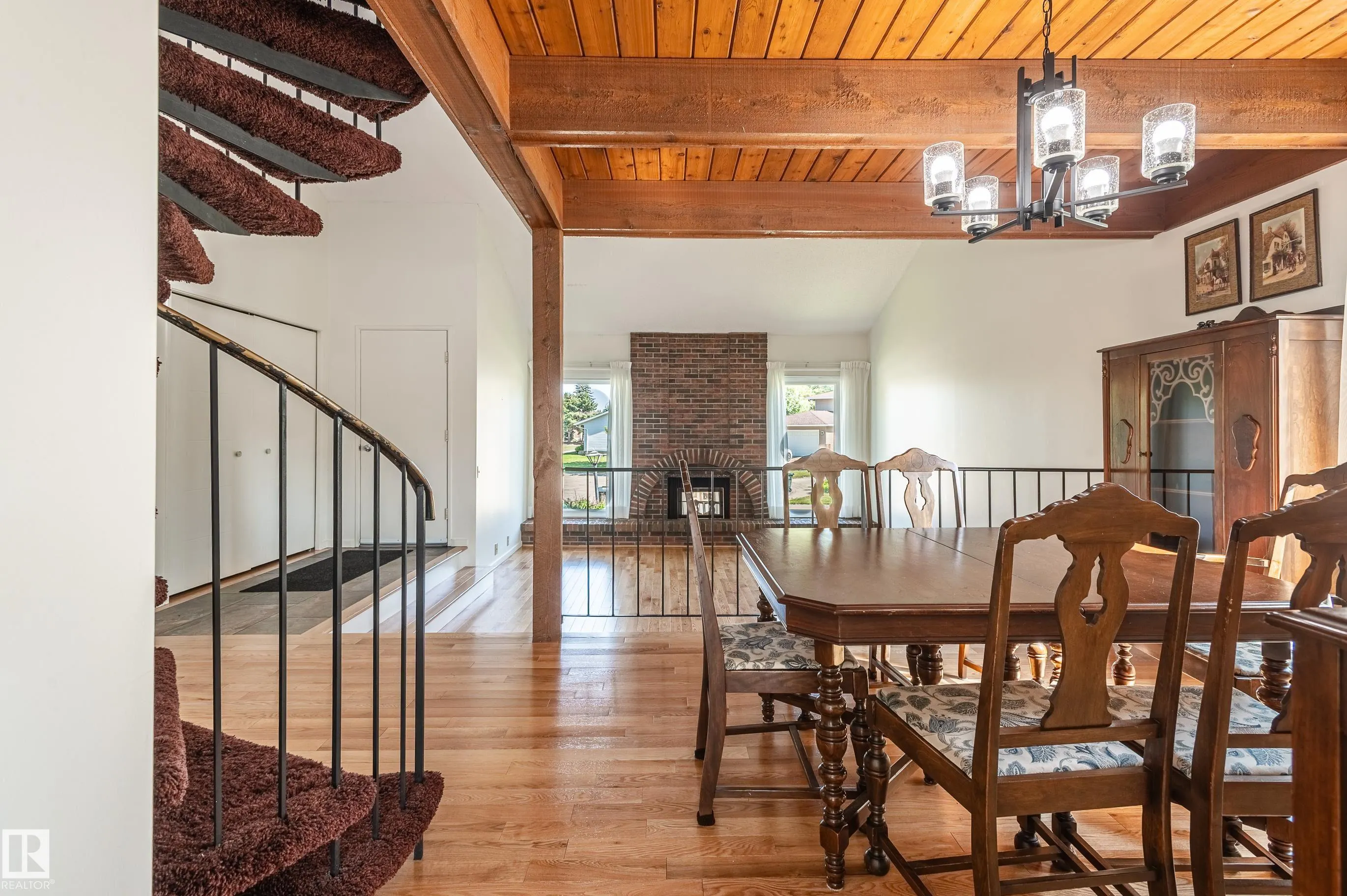 203 KINGFISHER Bay