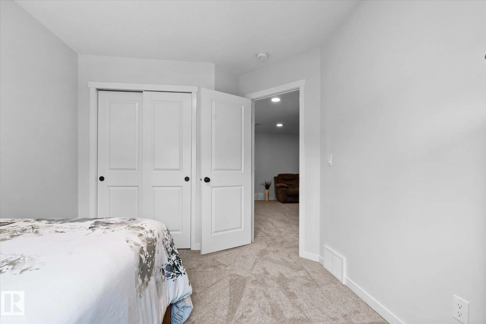 1727 WESTERRA Wynd