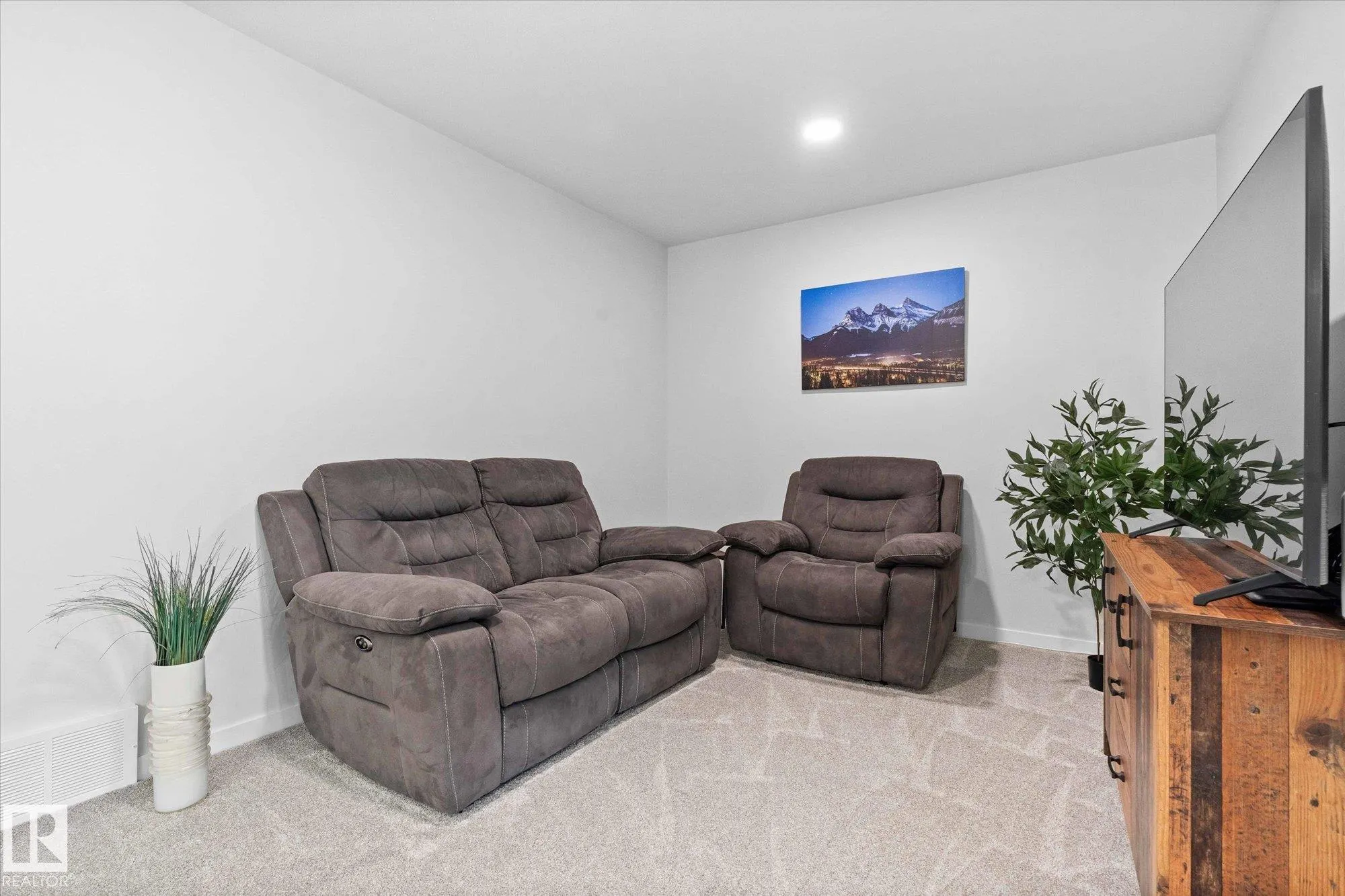 1727 WESTERRA Wynd