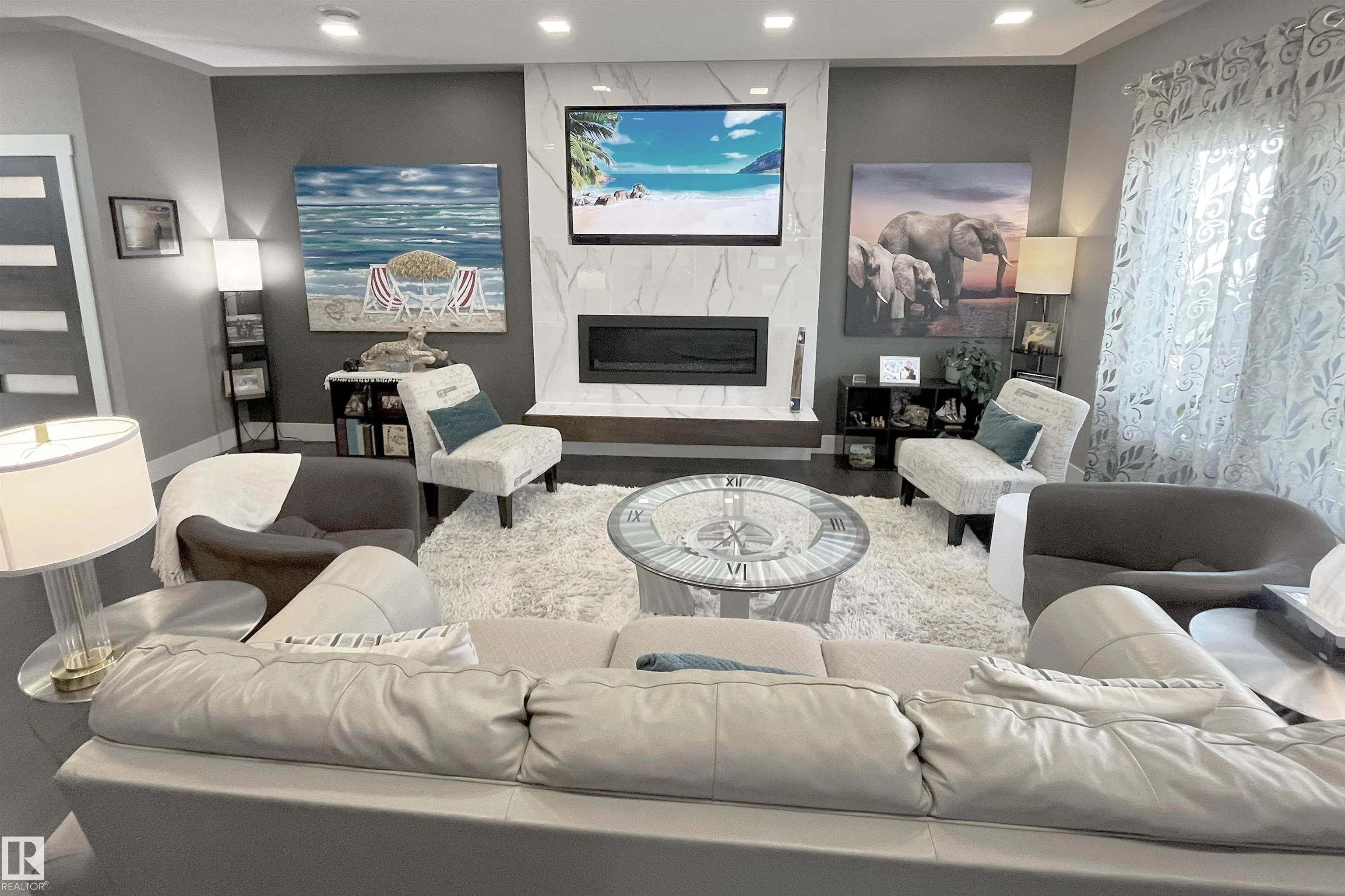 58 LAMPLIGHT Drive