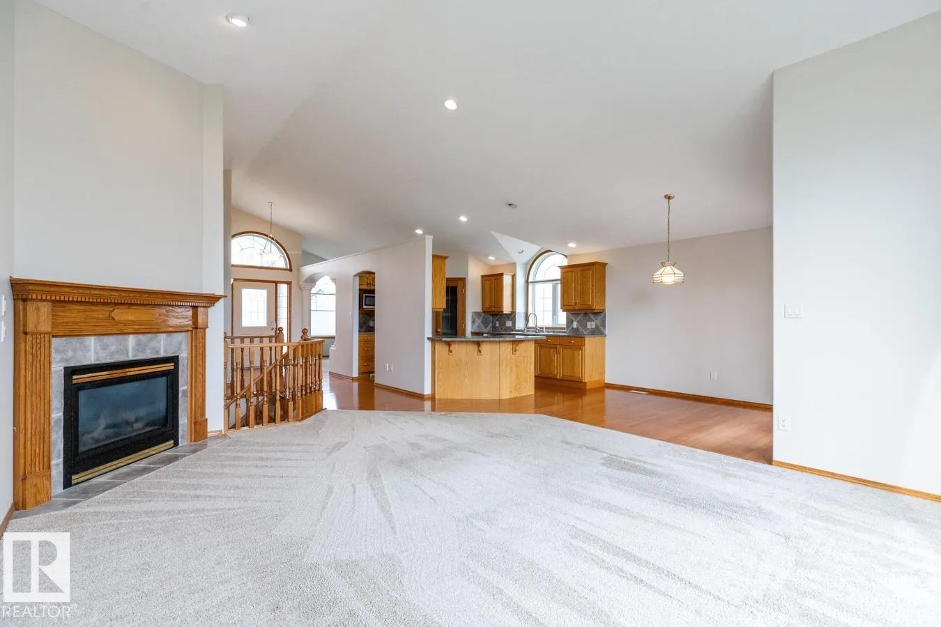 1113 HAYNES Close