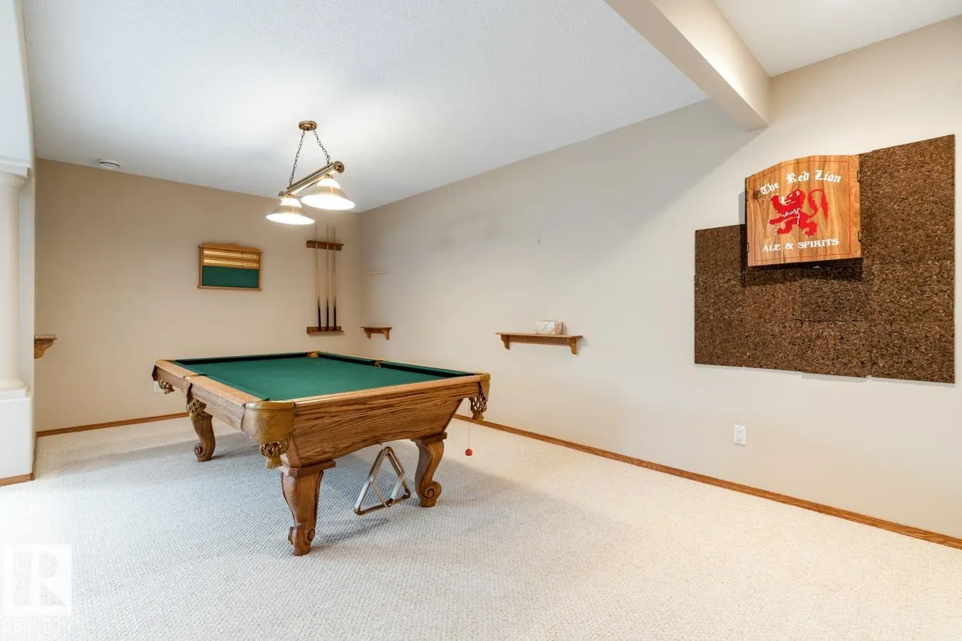 1113 HAYNES Close