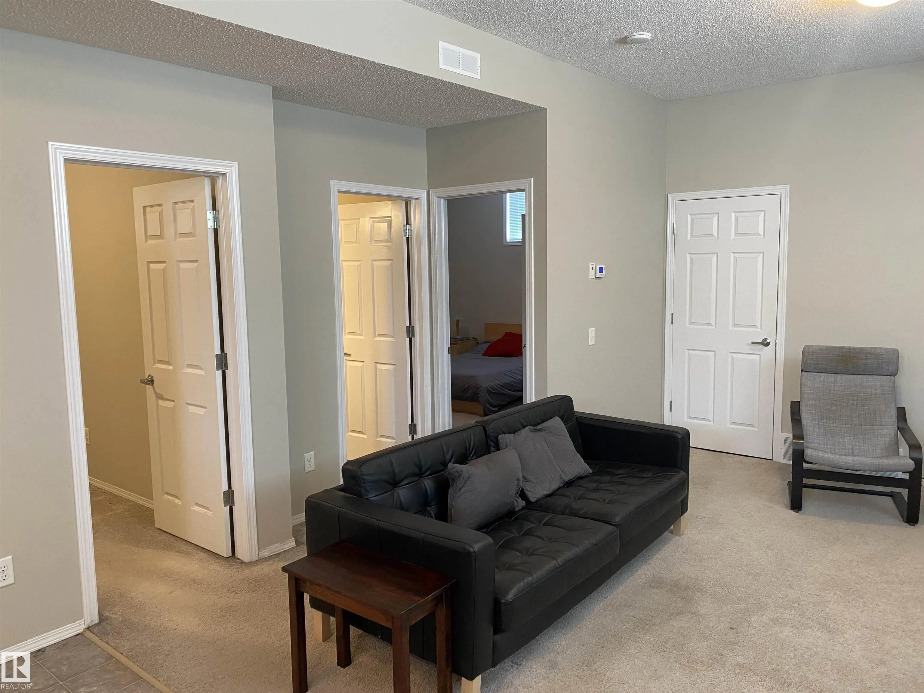 142 Selkirk Place