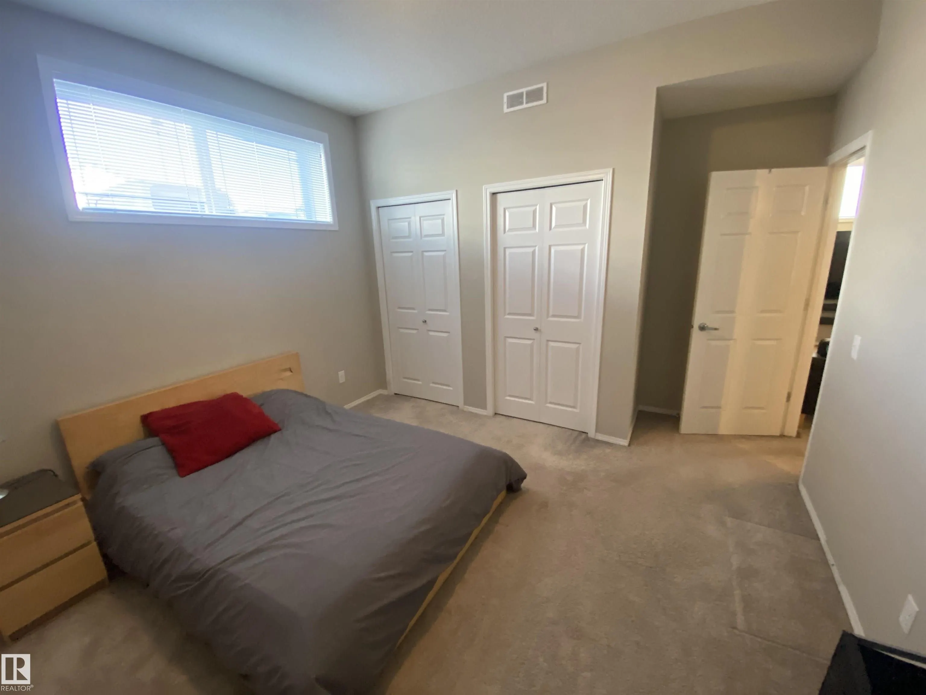 142 Selkirk Place
