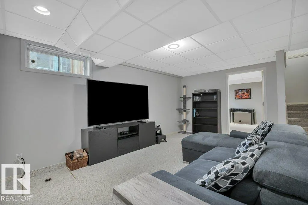17 CATALINA Drive