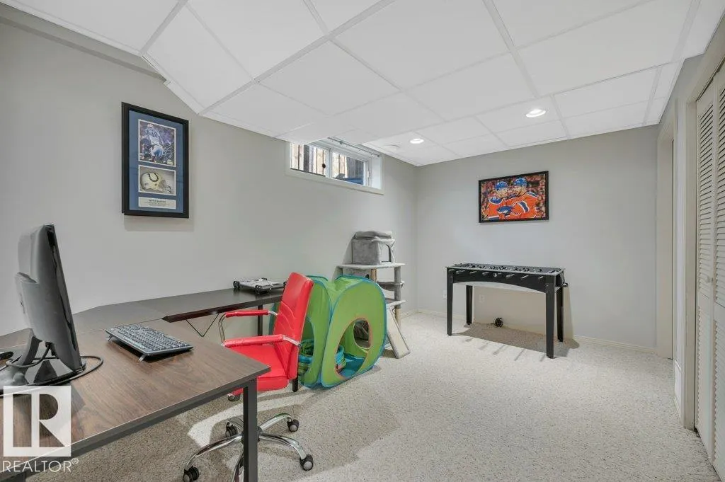 17 CATALINA Drive