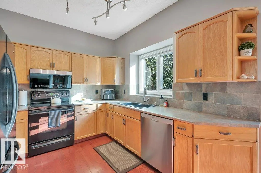 17 CATALINA Drive
