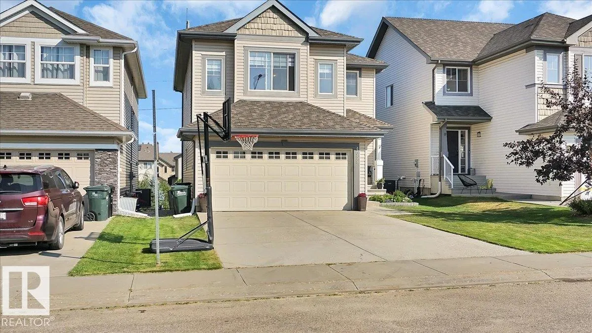 4058 CROWSNEST Crescent