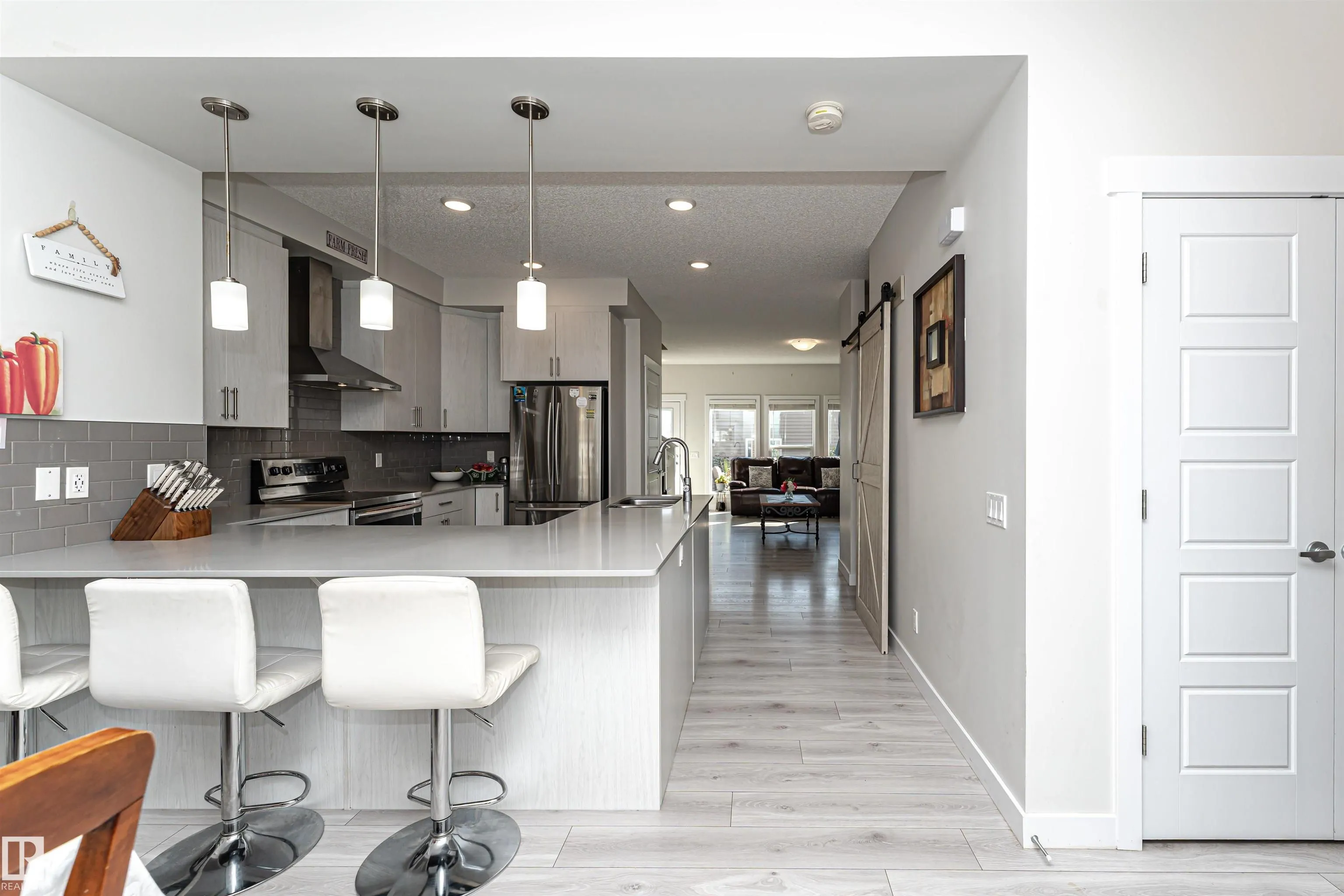 636 ORCHARDS Boulevard