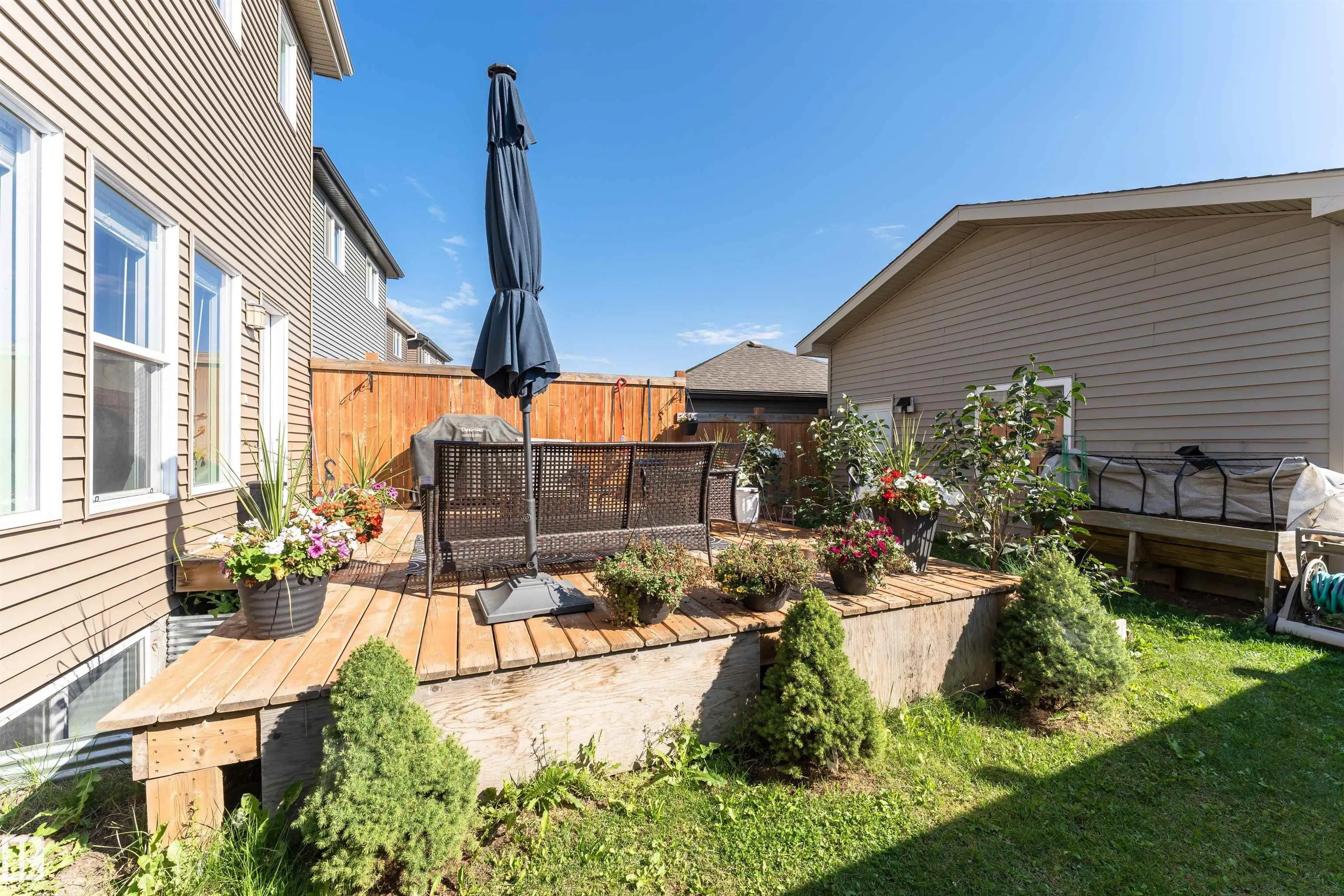 636 ORCHARDS Boulevard