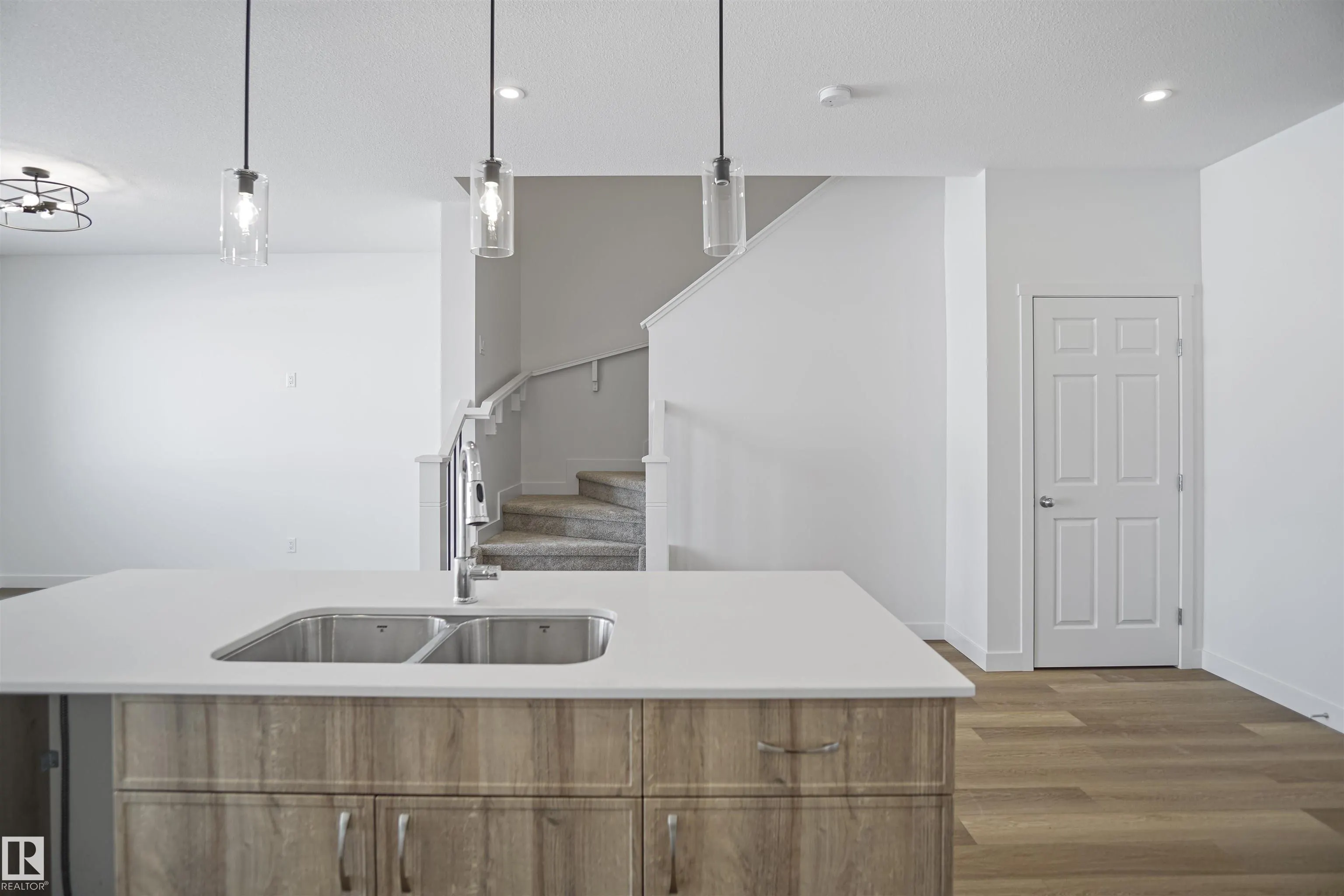 94 Nerine Crescent