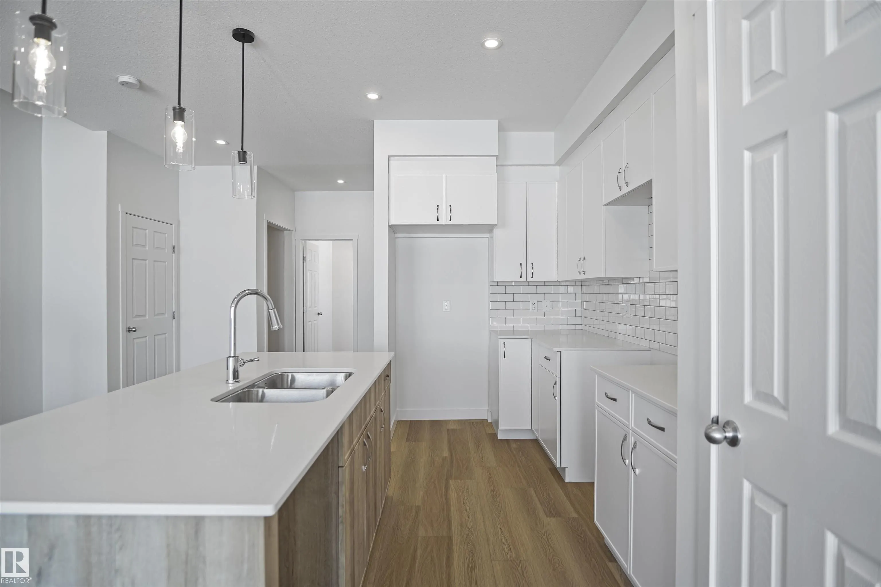 94 Nerine Crescent