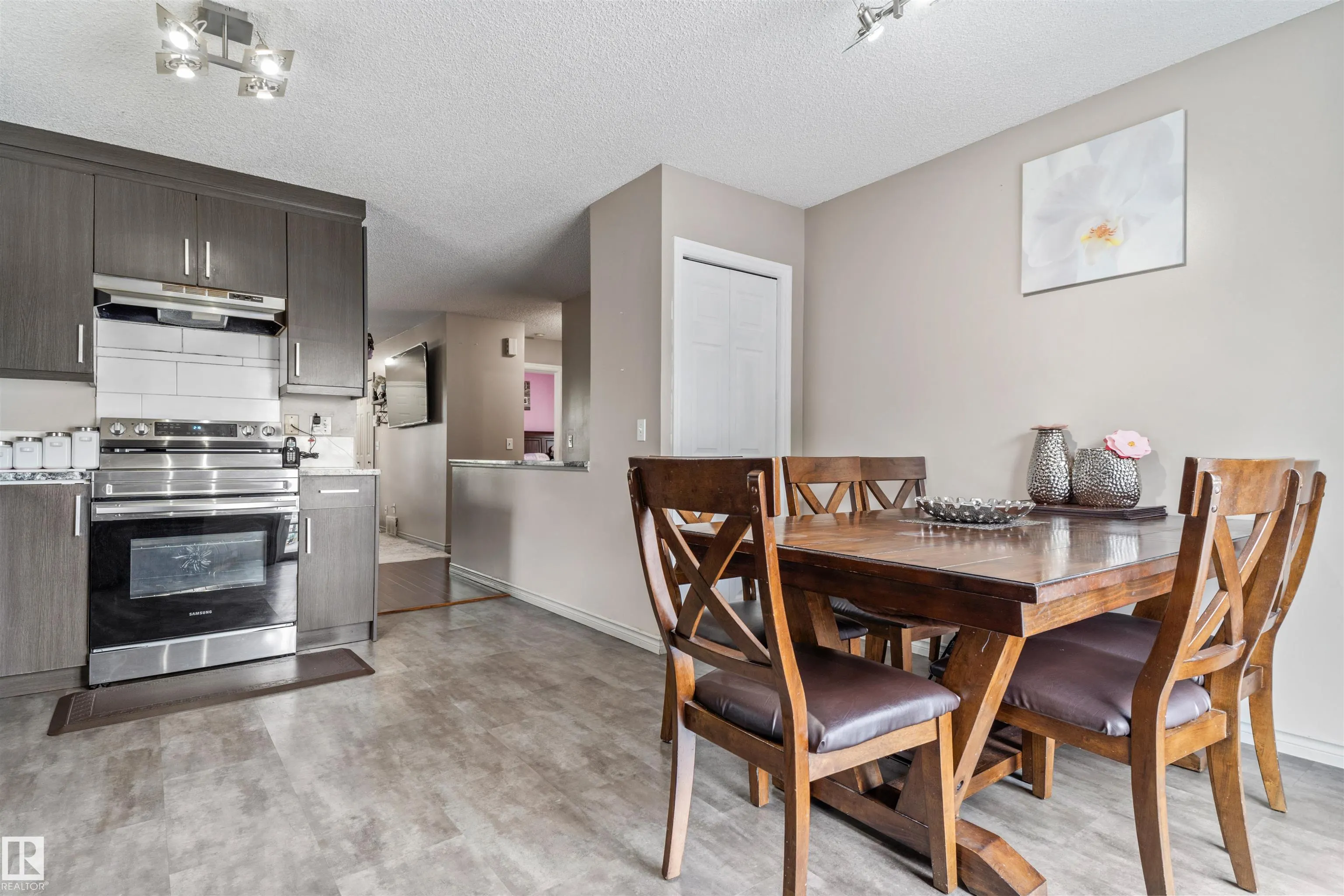 3603 23 ST