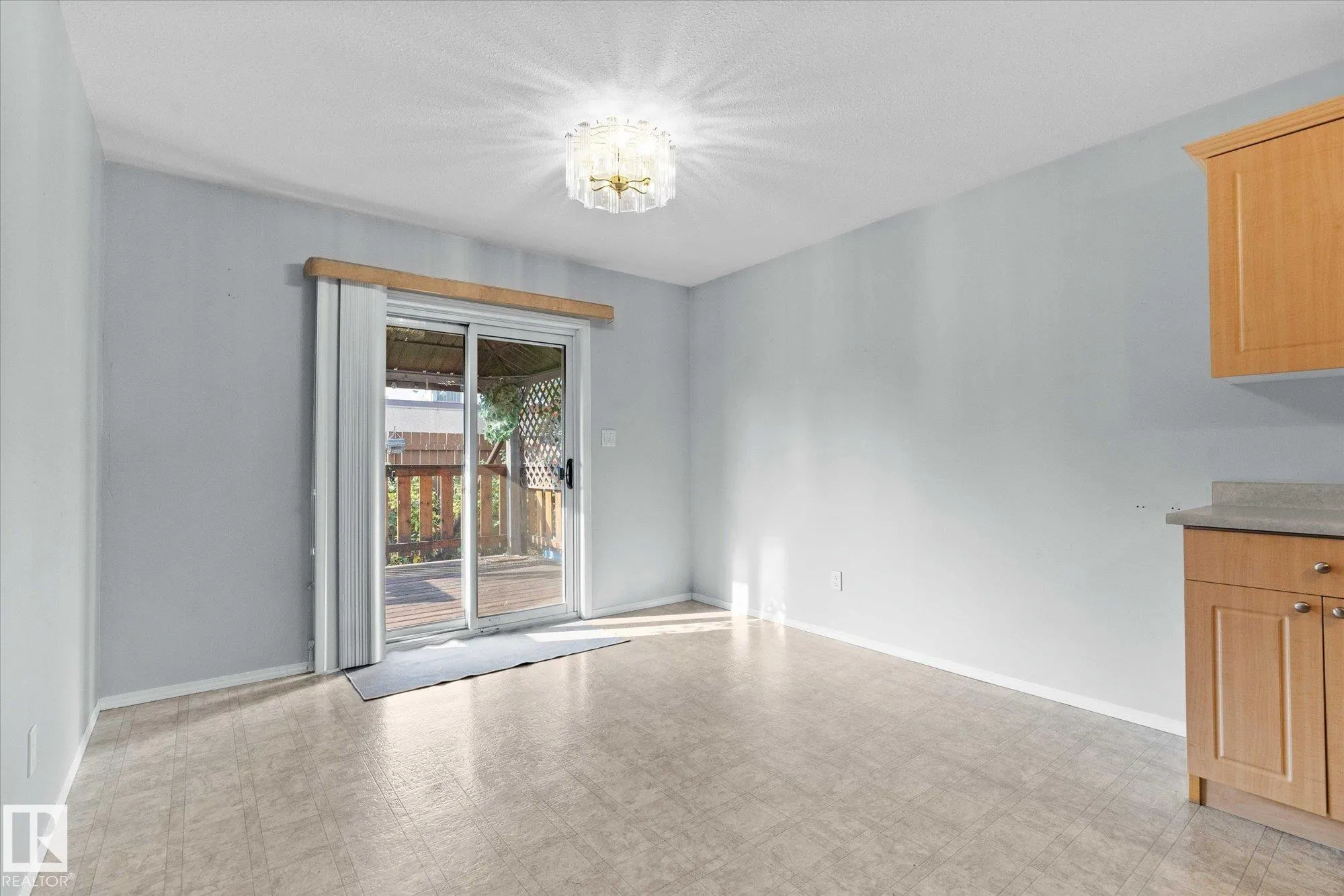 7 EGERLAND Place