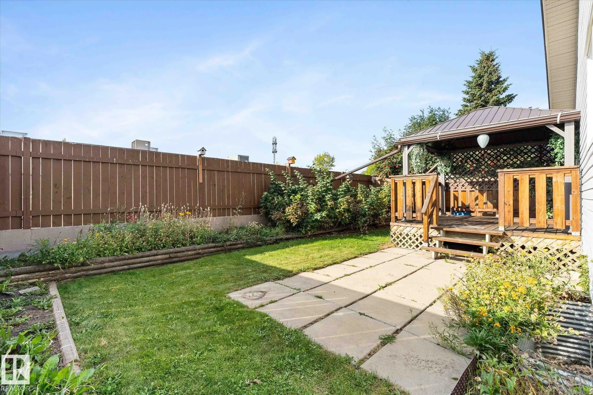 7 EGERLAND Place