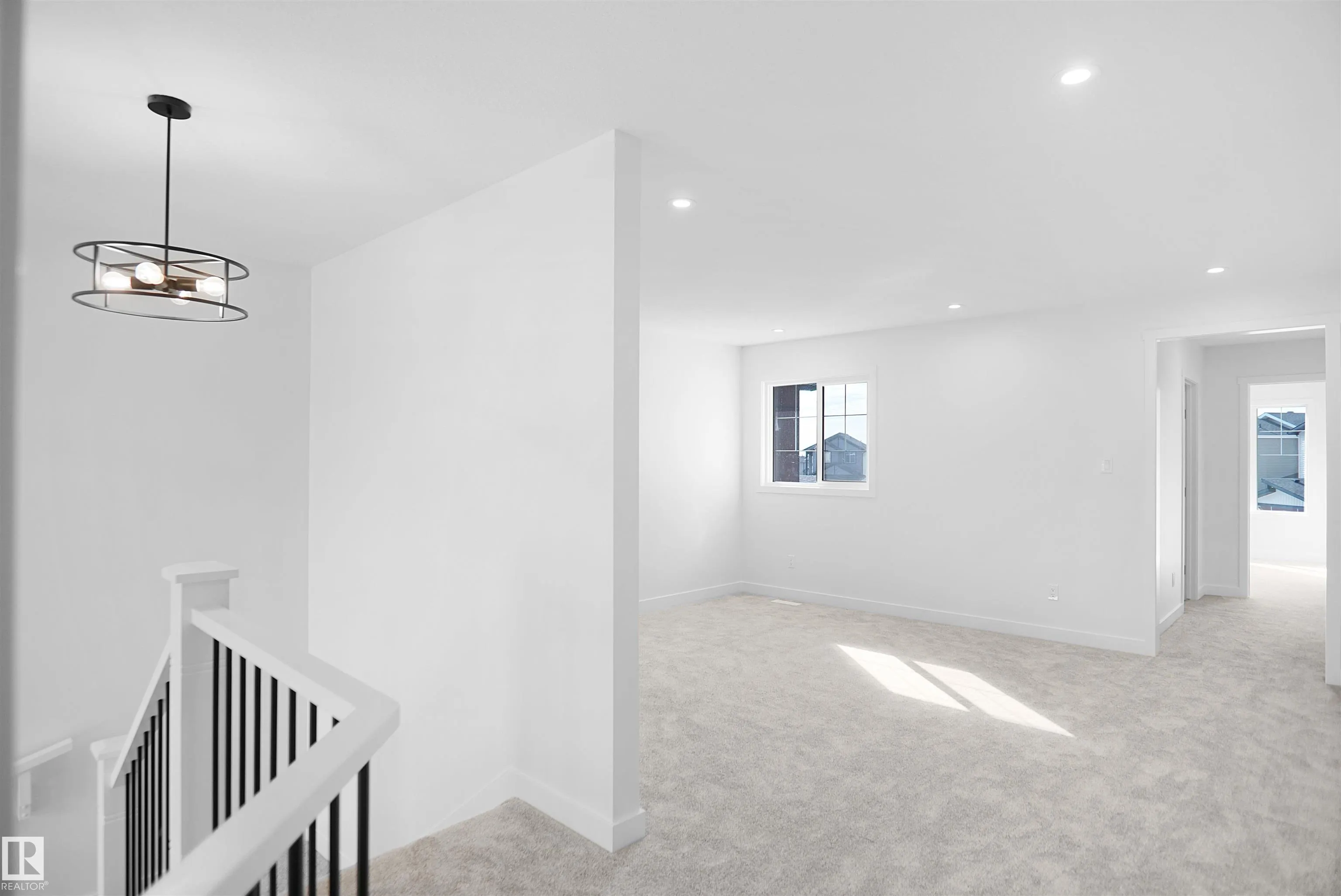 2603 15 Avenue