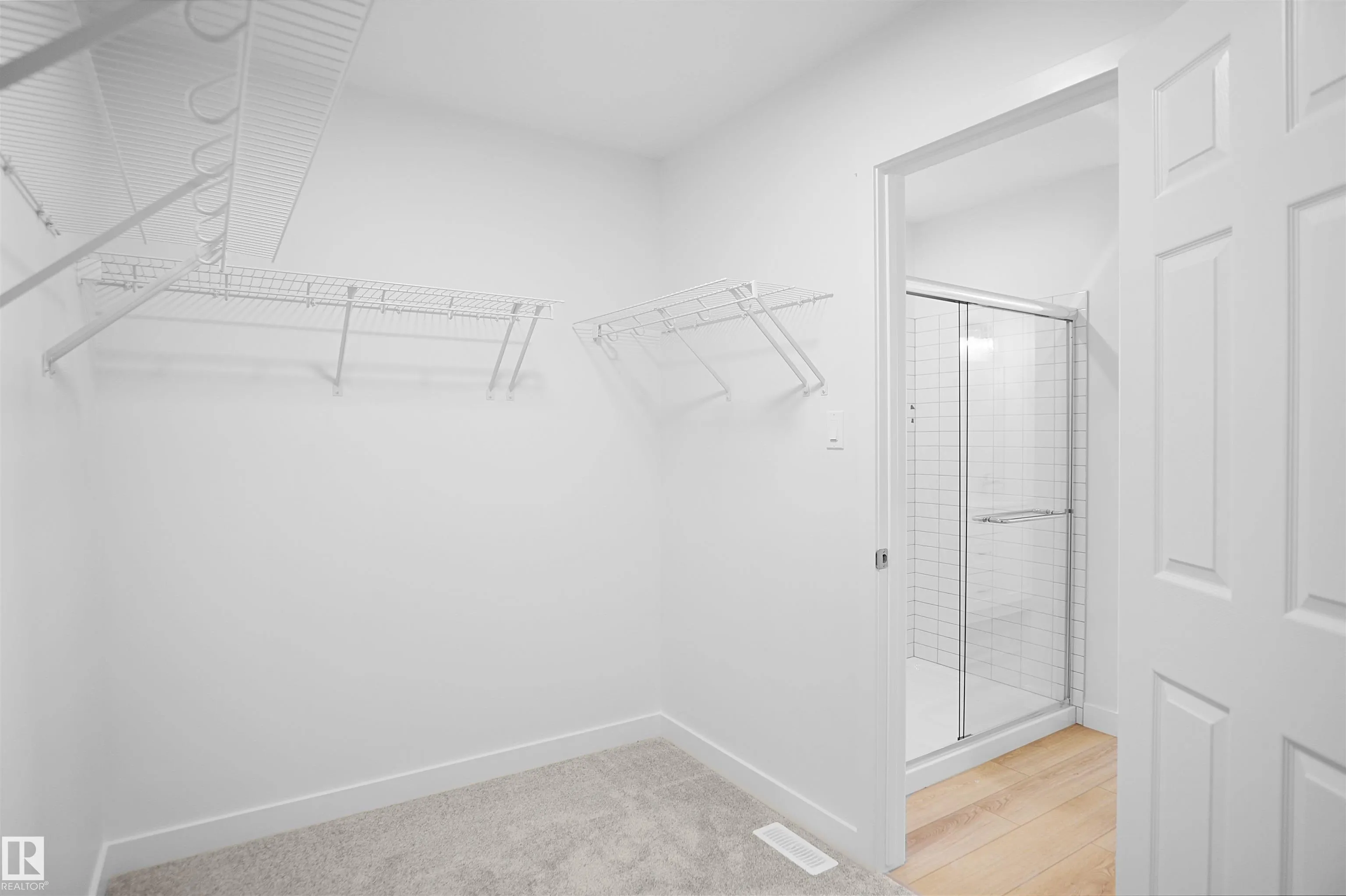 2603 15 Avenue