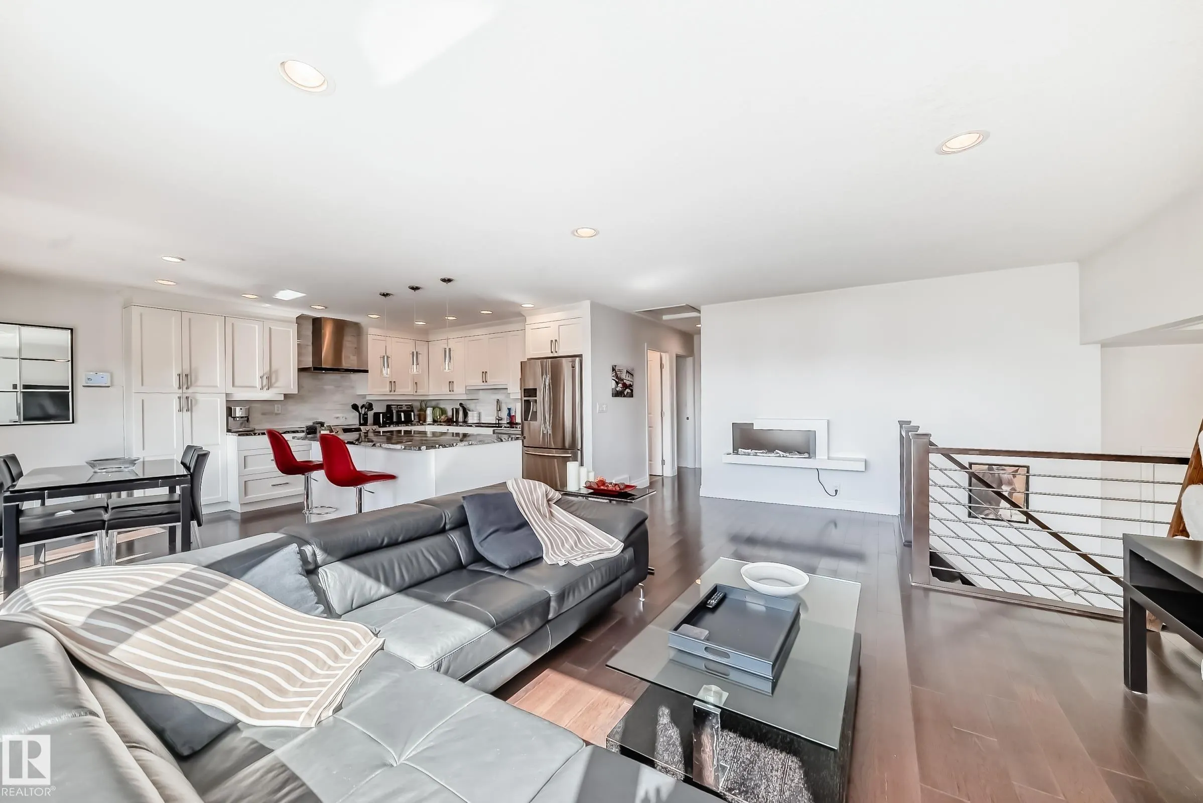 54200 RGE ROAD 265