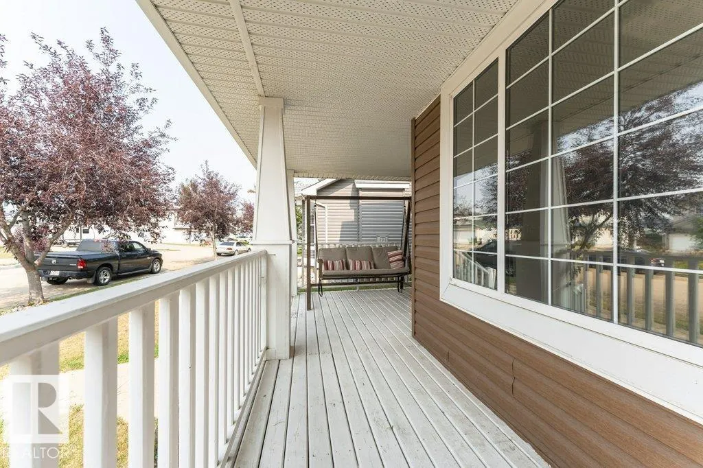 140 WESTWOOD Lane