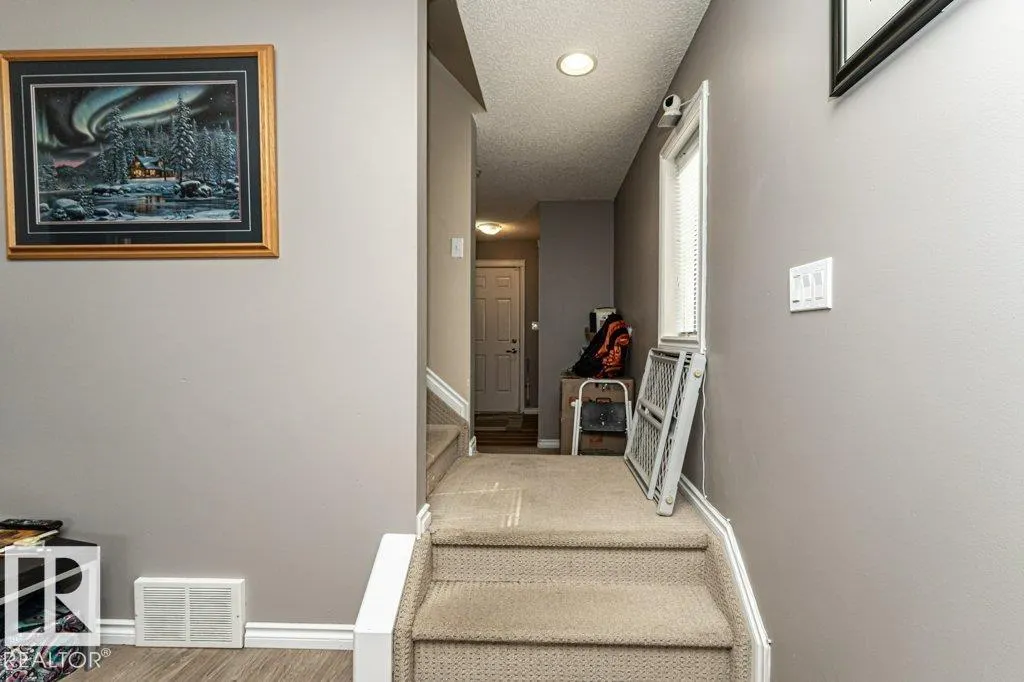 140 WESTWOOD Lane