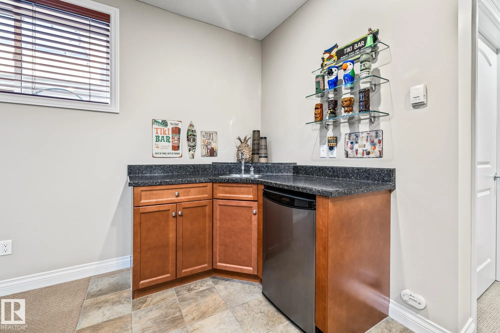 1830 BOWMAN Point(e)