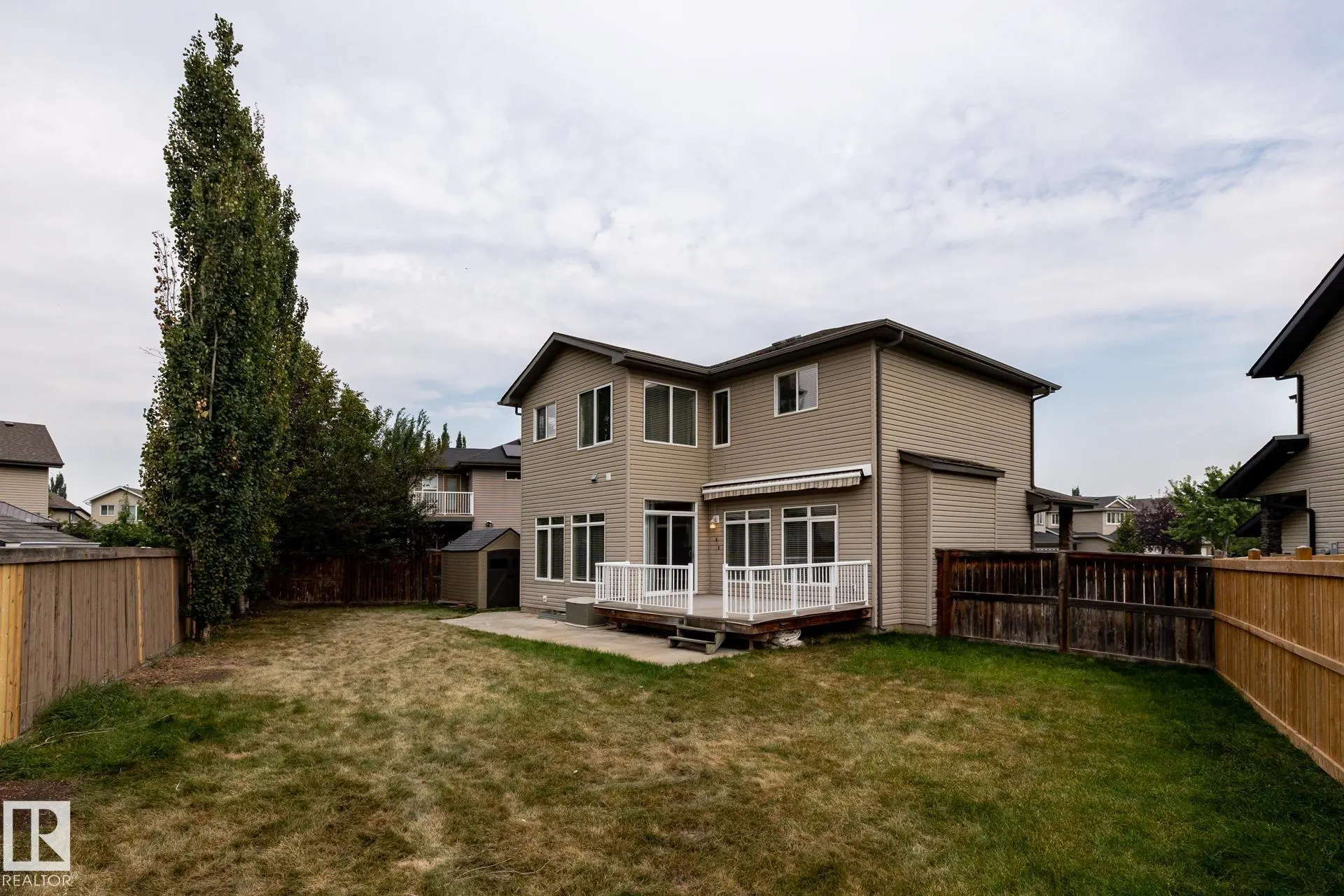 8 ERINDALE Close