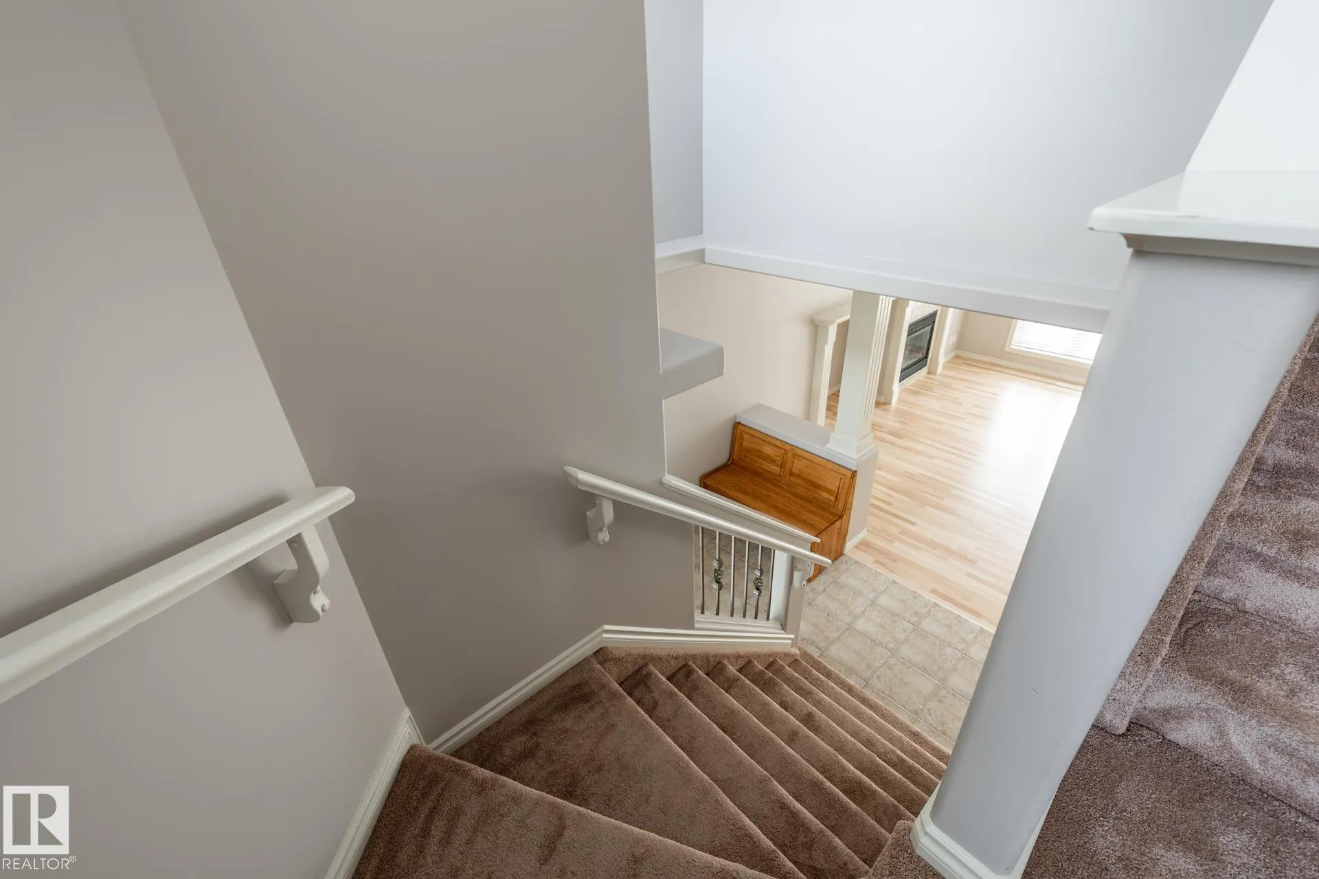 8 ERINDALE Close