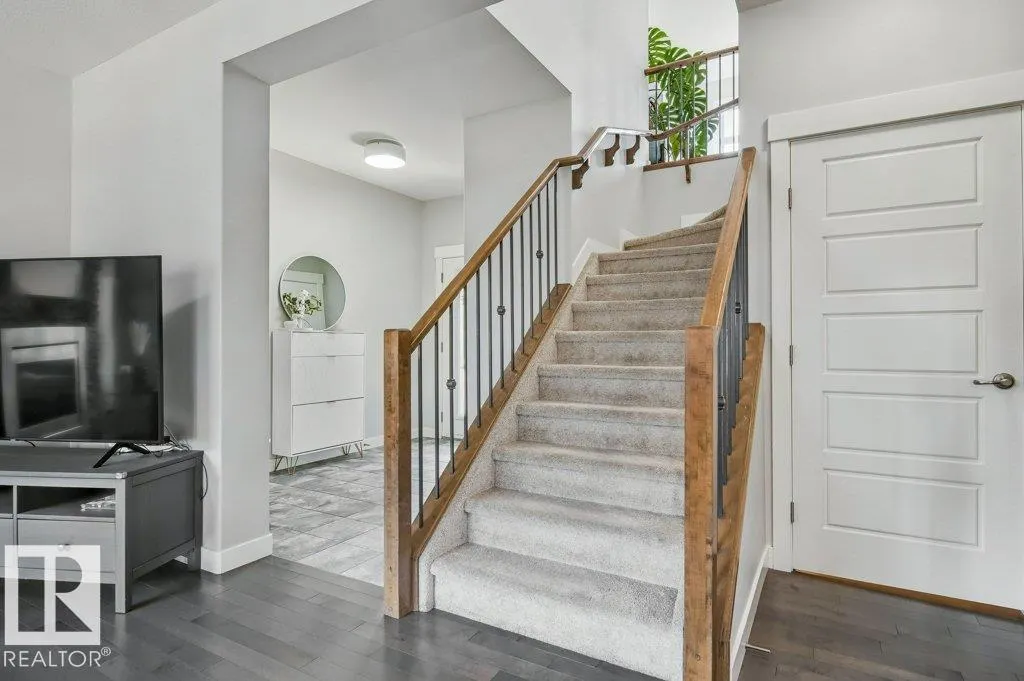 2469 WARE Crescent
