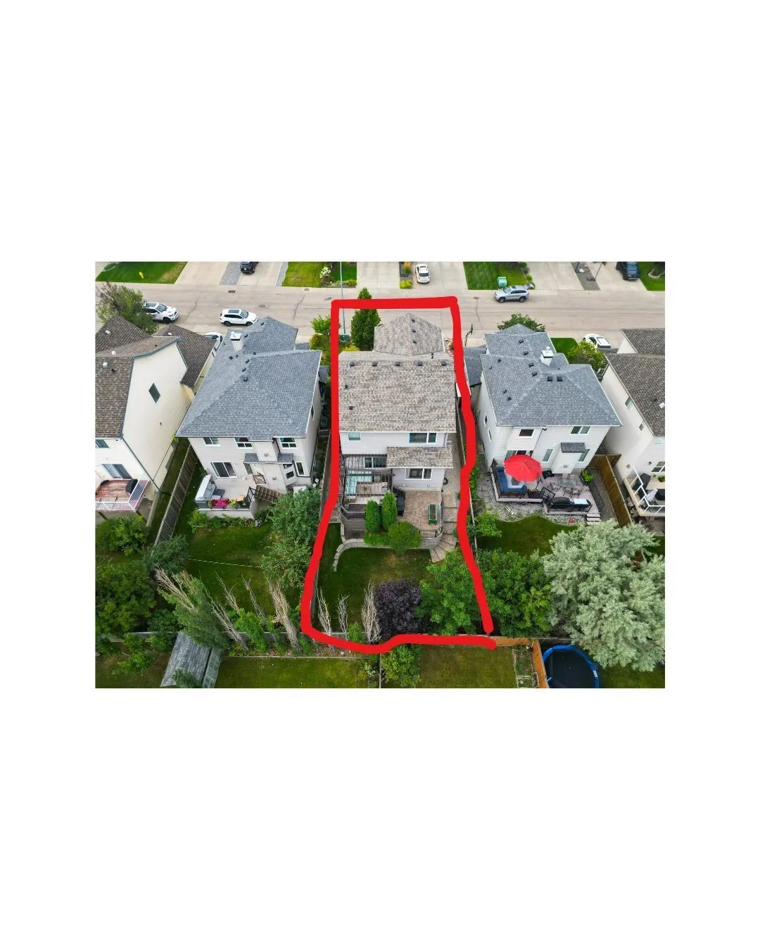90 CARLYLE Crescent