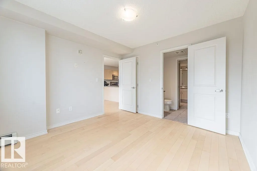 10180 104 Street
